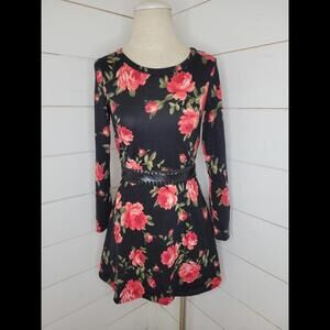 Pinc small black with red floral print mini dress